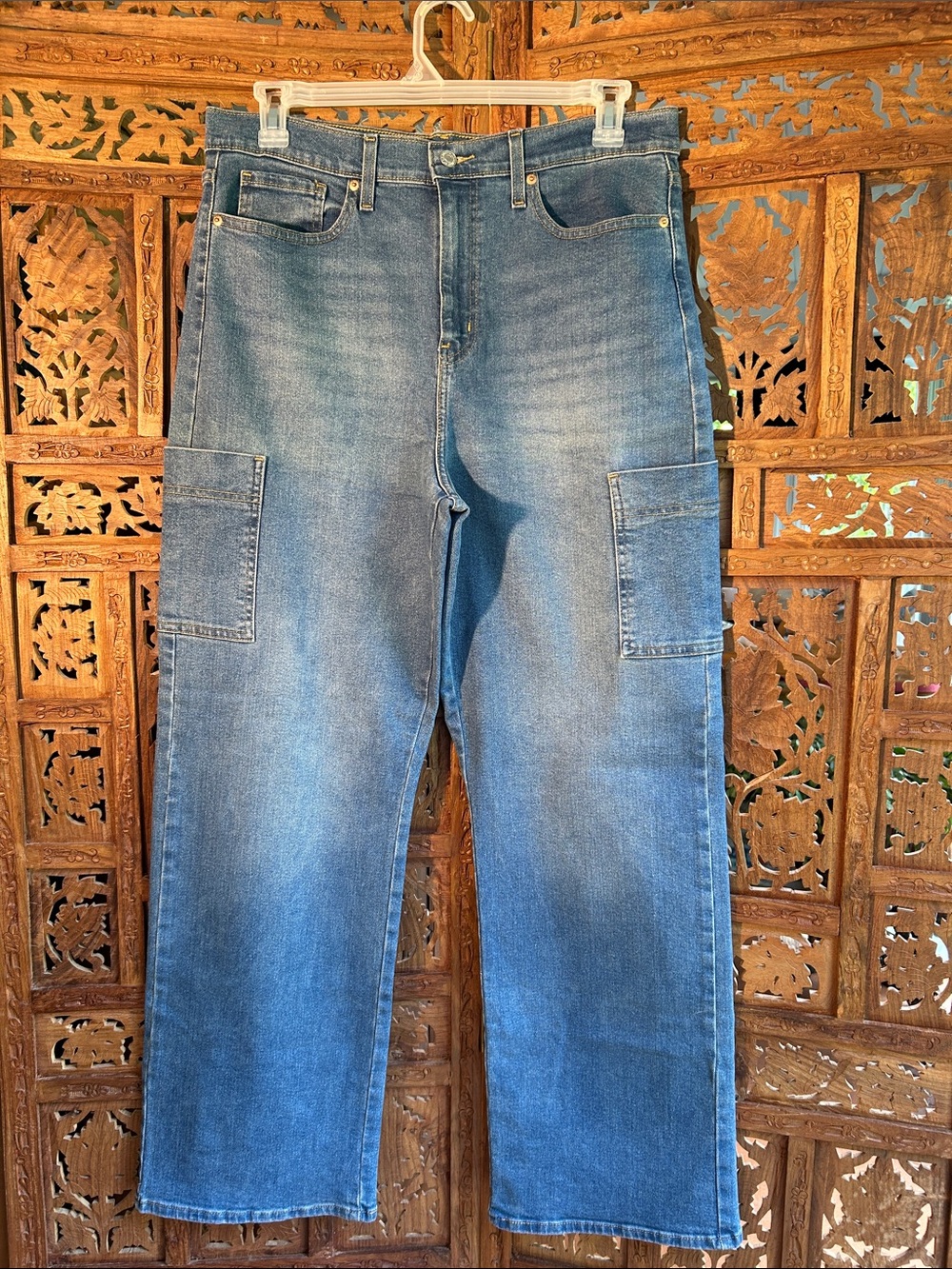 Signature by Levi Strauss Lt. Blue High-Rise Loose Straight Wide Jeans.  NWOT
16